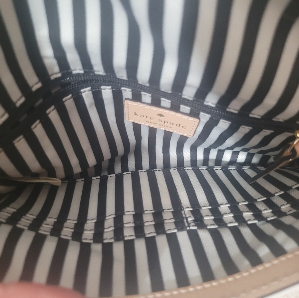 Kate Spade - Picture 3 of 5